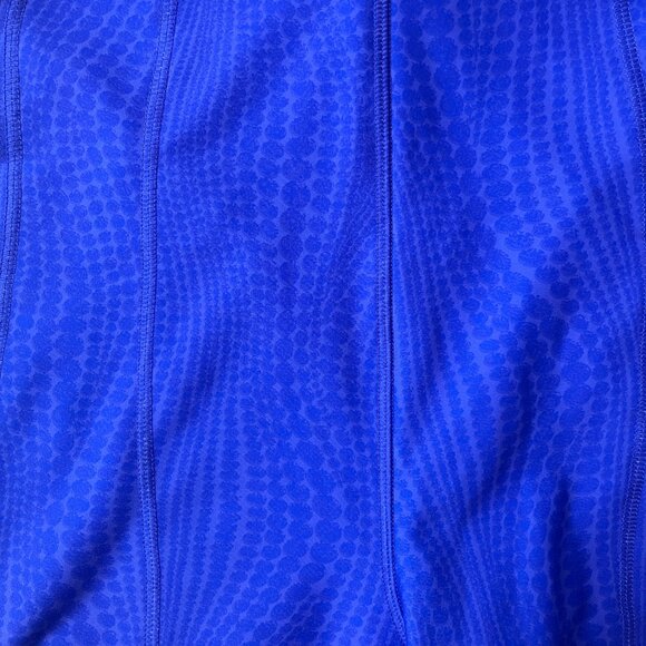 Reebok and Cardi b High Waist Bike Shorts - Picture 3 of 6